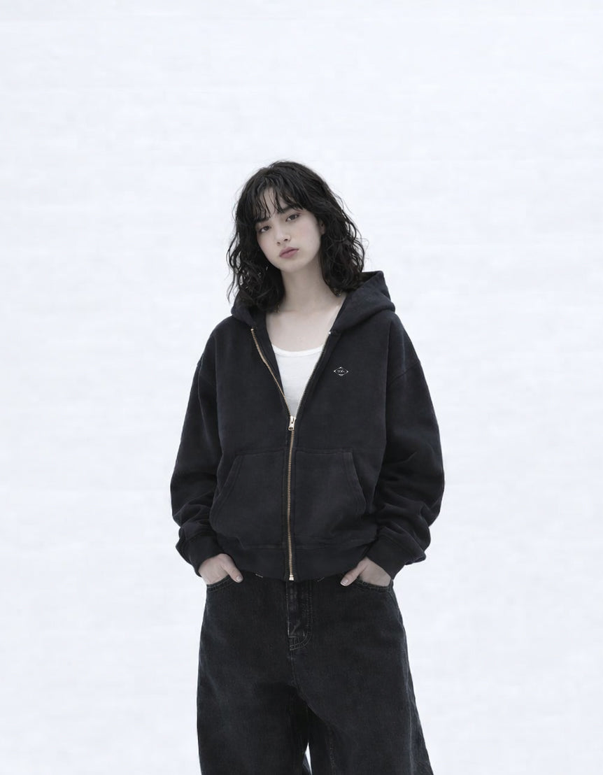 Kuromu PT 0 BLCK Boxy zip-up