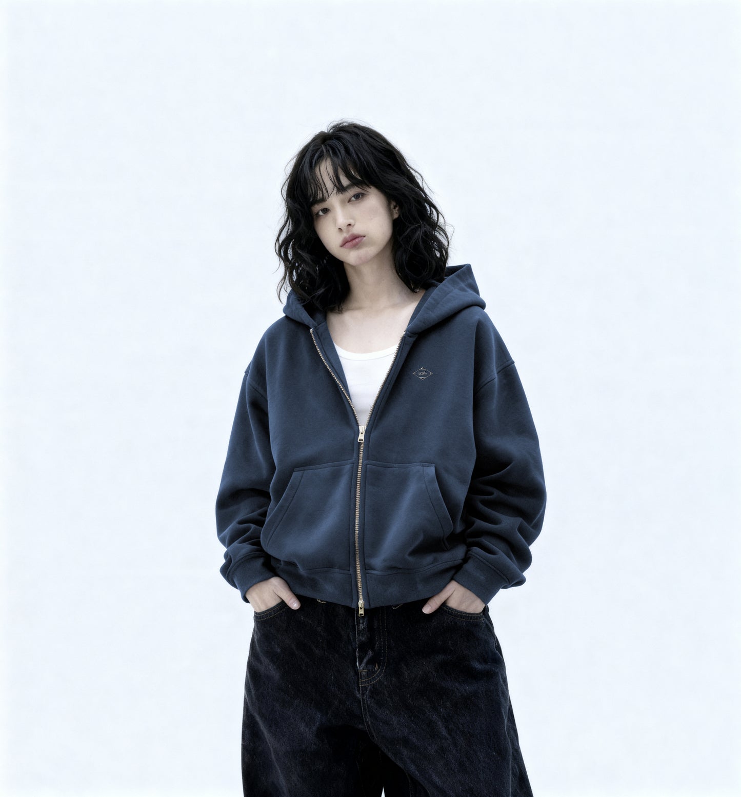 Kuromu I.Void Boxy zip-up