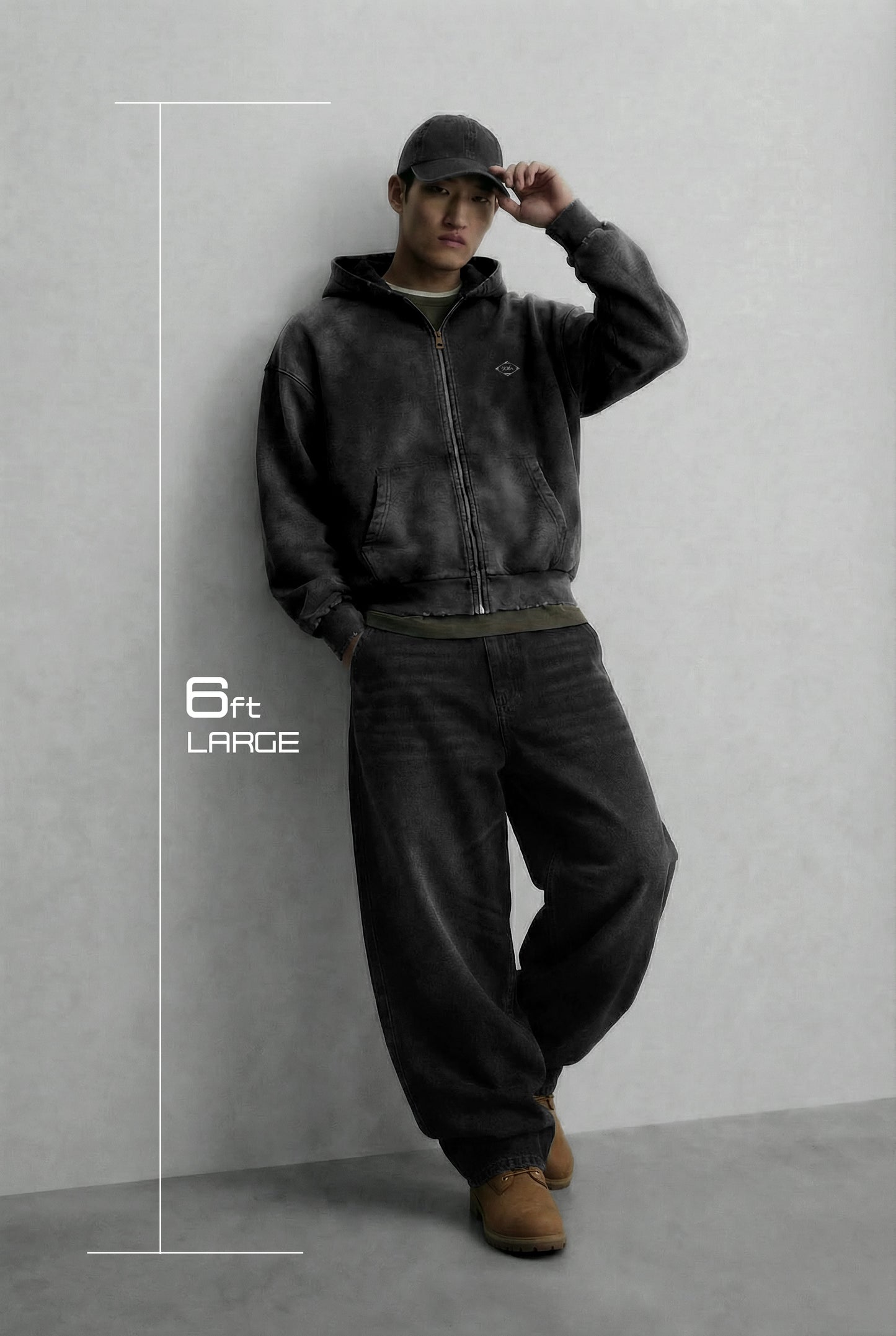 Kuromu Obito Boxy-oversized zip-up